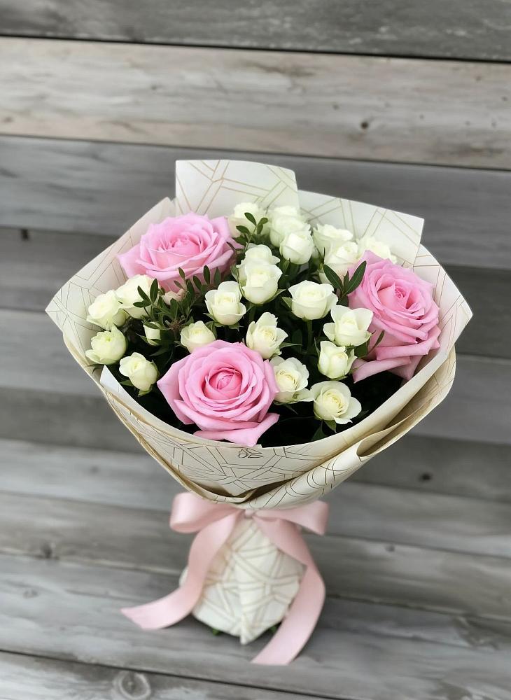 Букет цветов из: Розы в Мишелёвке