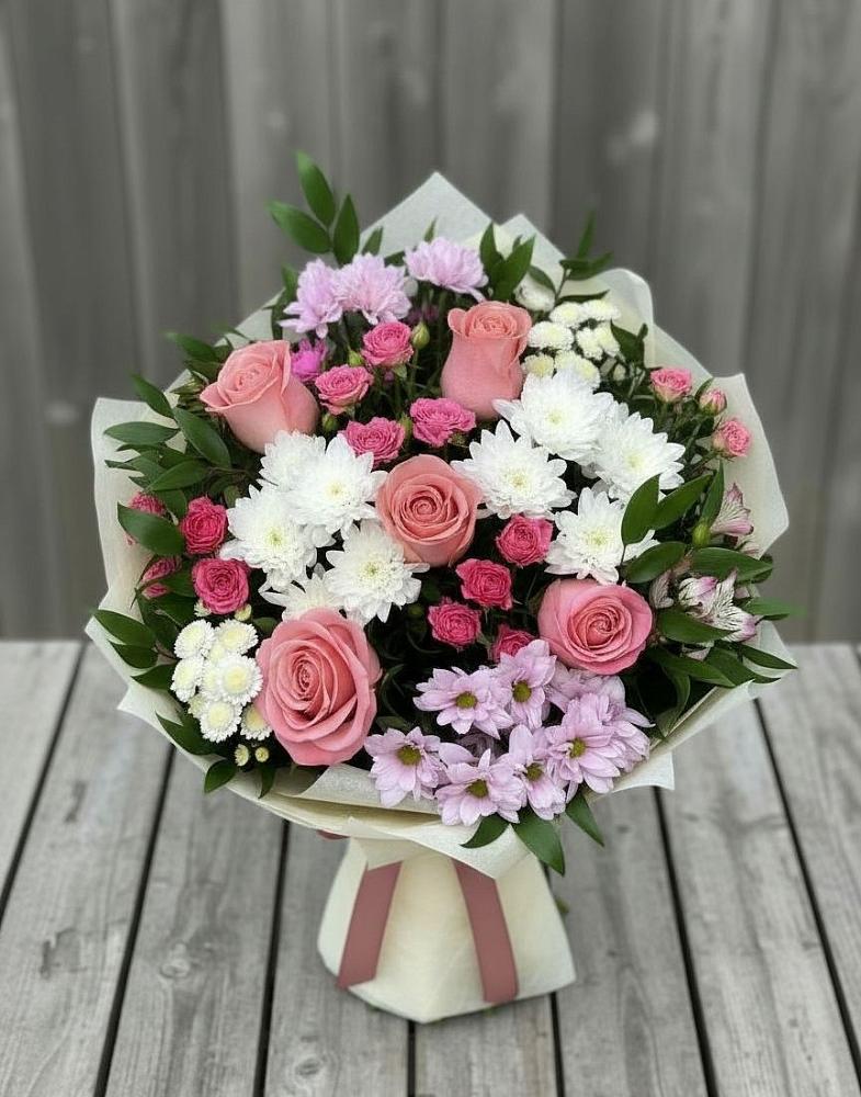 Букет цветов из: Альстромерии, Гвоздики, Розы и Хризантемы в Мишелёвке