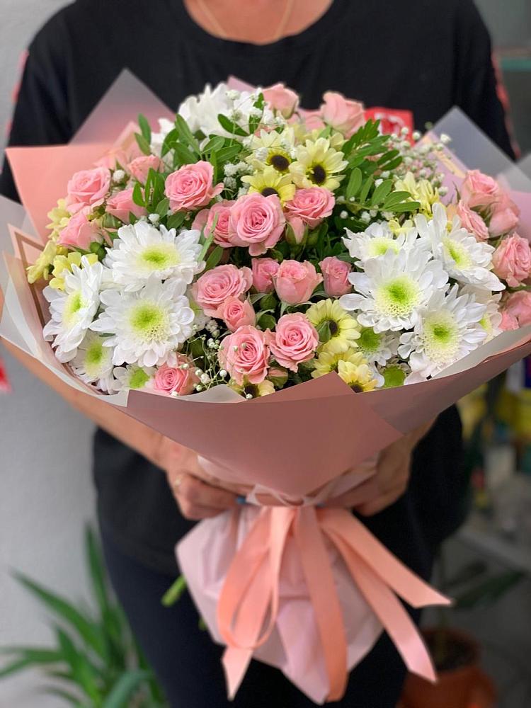 Букет цветов из: Розы и Хризантемы в Мишелёвке