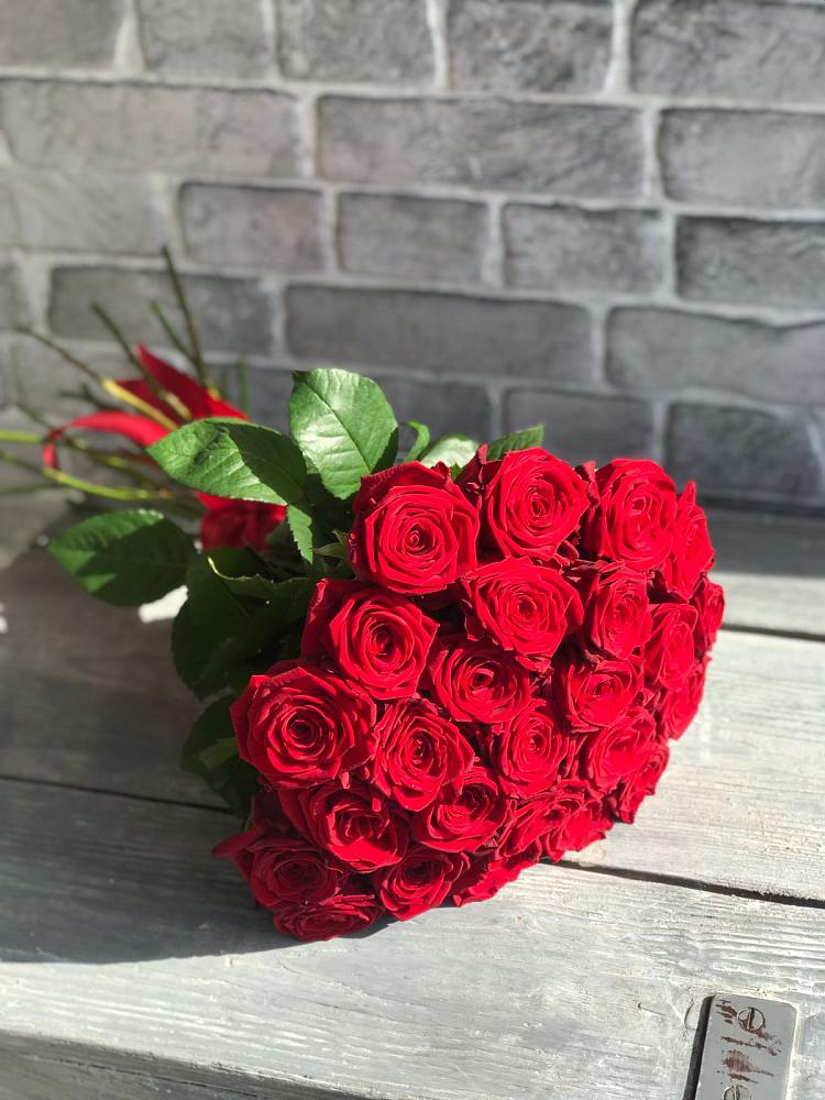 Букет Красные розы Фридом в Мишелёвке