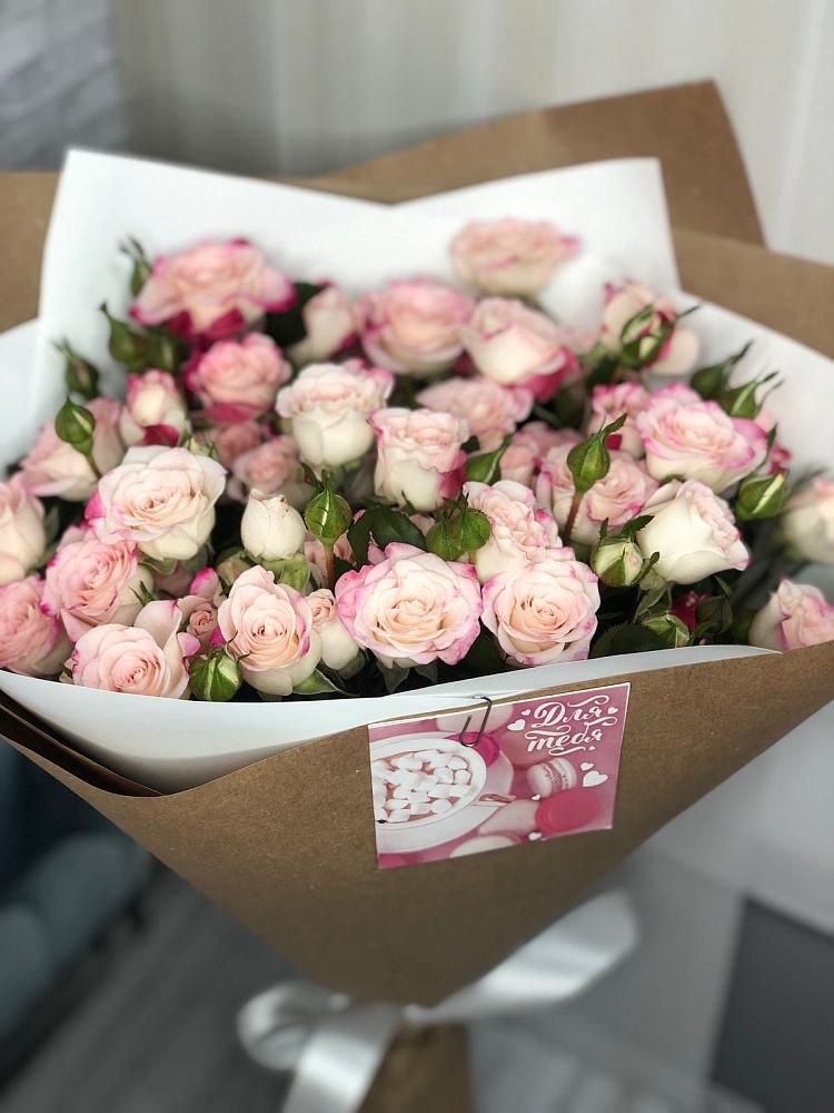 Букет цветов из: Розы в Мишелёвке