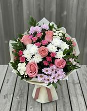 Букет цветов из:  Альстромерии, Гвоздики, Розы и Хризантемы в Мишелёвке