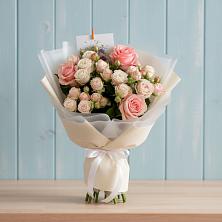 Букет цветов из:  Розы в Мишелёвке