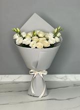 Букет цветов из:  Розы и Лизиантусы в Мишелёвке